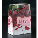 Пакет ламинированный "Love", 12х15х5см